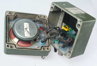 MRC-67A
                  Amplifier-Speaker w/Broken AUDIO connector