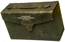 Acousticon Model SRD Carbon hearing aid