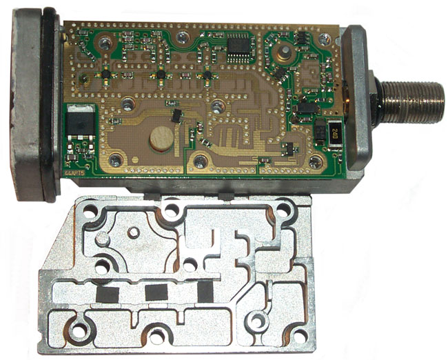 Gilat (Starband)
          LNB Inside