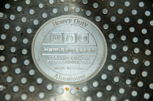 Hamilton Beach Heavy Duty Ceramic 9-1/2" Fry
                  Pan