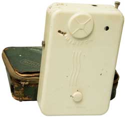 Minifon
                      Mi-51 Wire Recorder