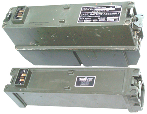 PRC-104battery boxes CY-7541 & CY-7875
                        side by side