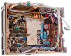 RT-2000
                      Receiver-Transmitter combined RT-1209 &
                      RT-1444 + AM-6874