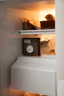 side-by-side
                  refrigerator freezer Ice Maker