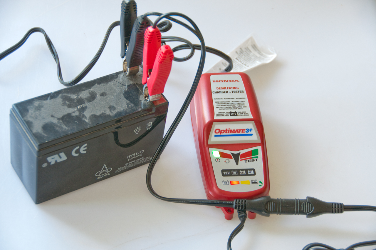 TecMate OptiMate 3+ Battery Charger