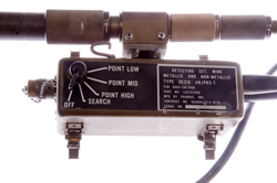 PRS-7 Portable
                      Mine Detecting Set