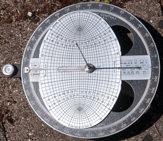 Abrams U.S. Army
                  Universal Sun Compass SC-1